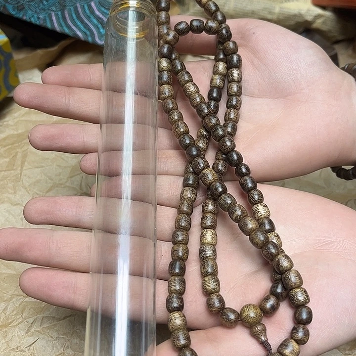 大叶紫檀（黑酸枝木类）