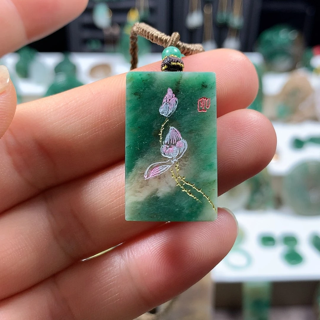 未镶嵌独山玉颈饰