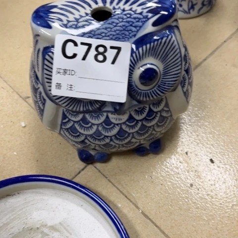 乔***伊瓷片瑕疵瓷片不退不换。。。。。。。。。。。