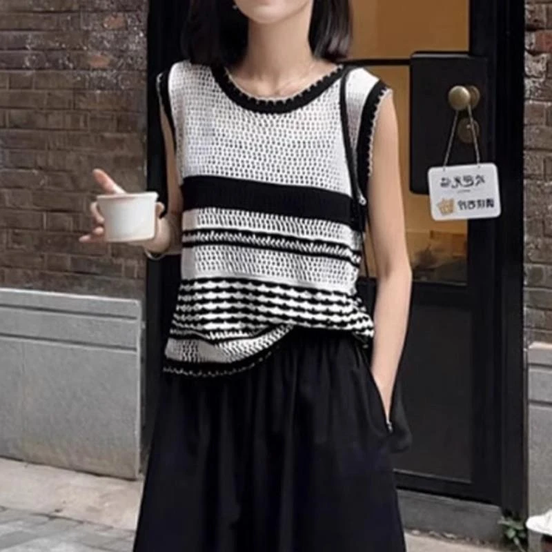 大码胖MM夏季韩版宽松背心圆领条纹镂空冰丝针织衫女百搭无袖上衣