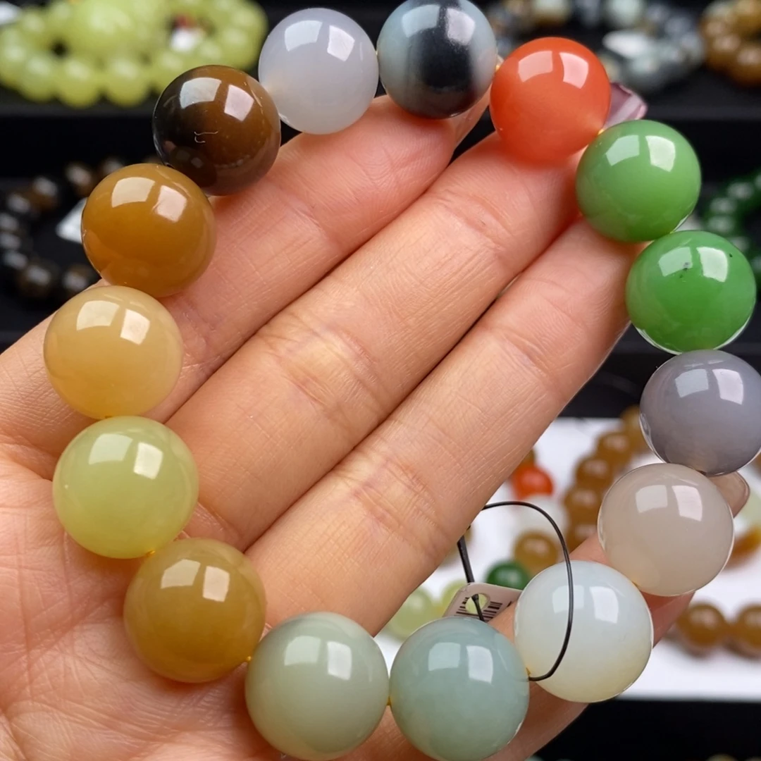 和田玉未镶嵌手串