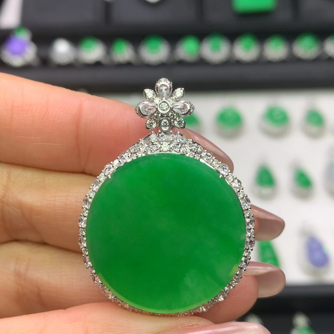 翡翠18K金镶嵌吊坠(不含链)