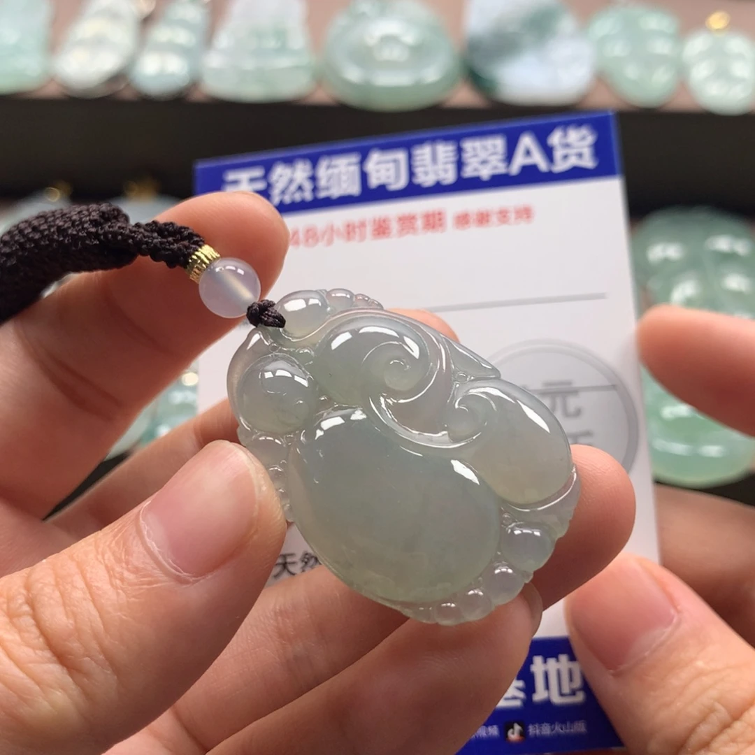 翡翠未镶嵌颈饰天然翡翠