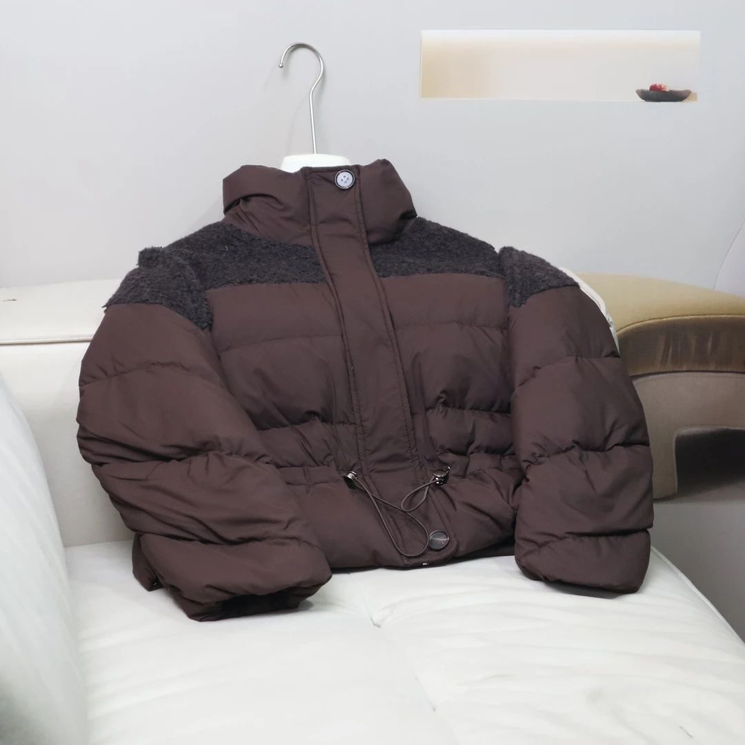 【13427】高品质原创设计深咖色百搭拼接羽绒服星