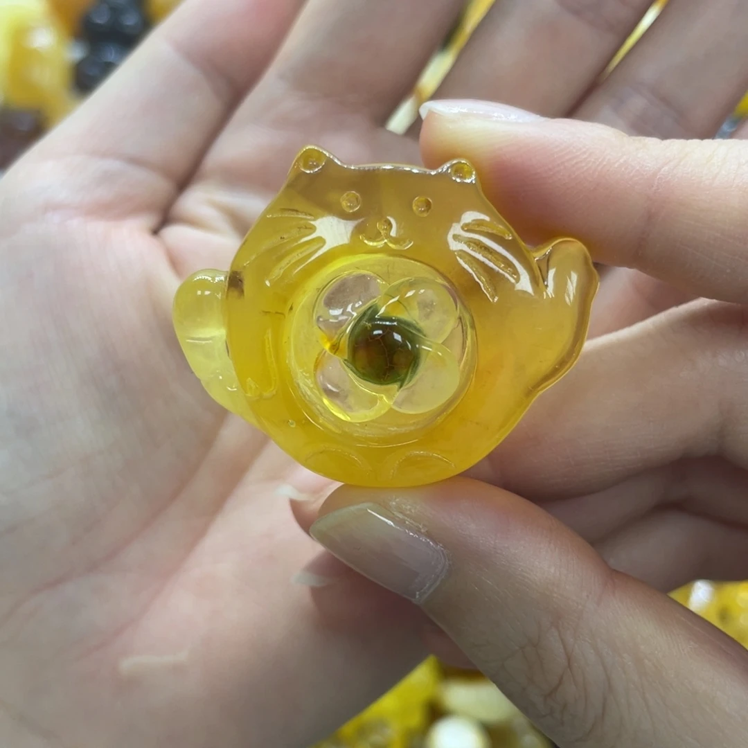 琥珀未镶嵌裸石天然琥珀