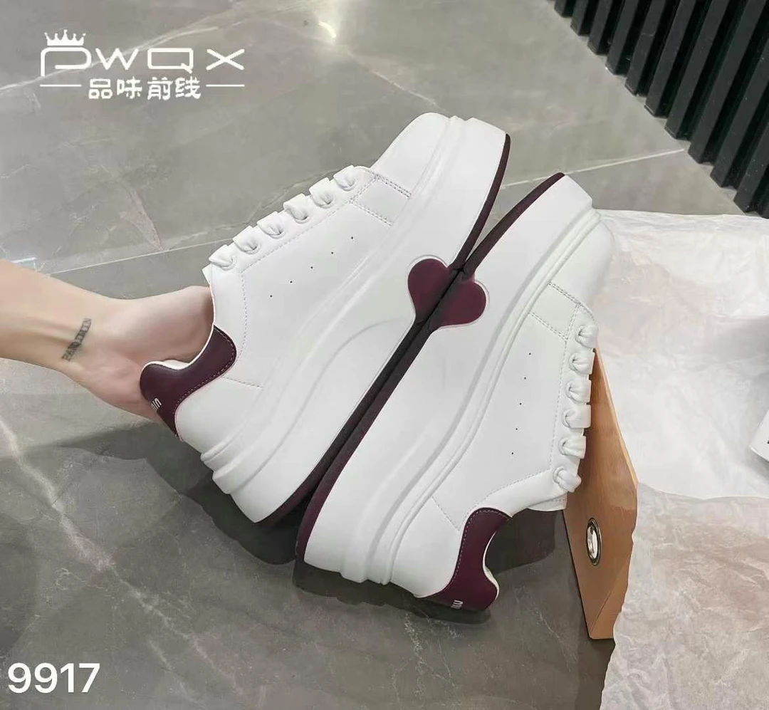 2025经典款板鞋百搭