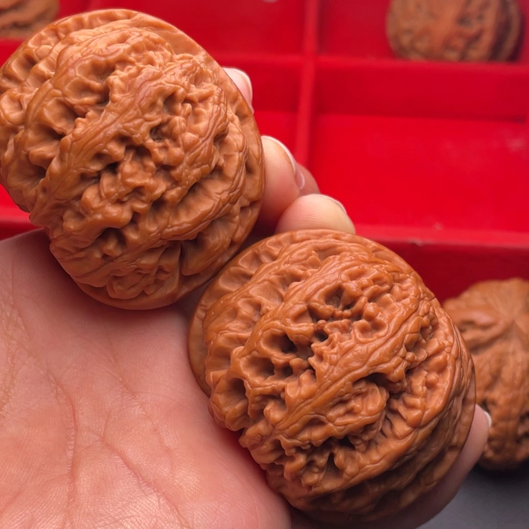 文玩核桃把件秦岭山脉