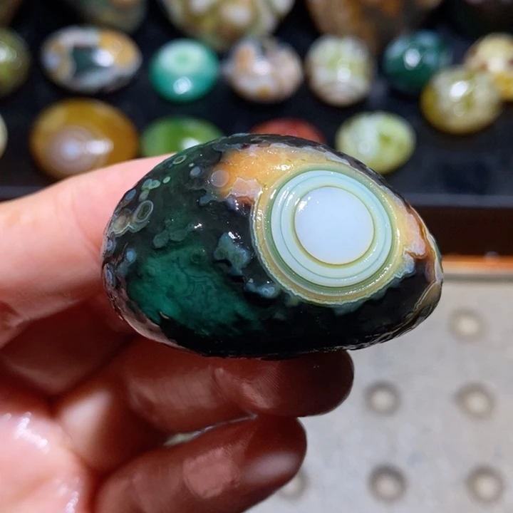 未镶嵌玛瑙/玉髓珠宝半成品91