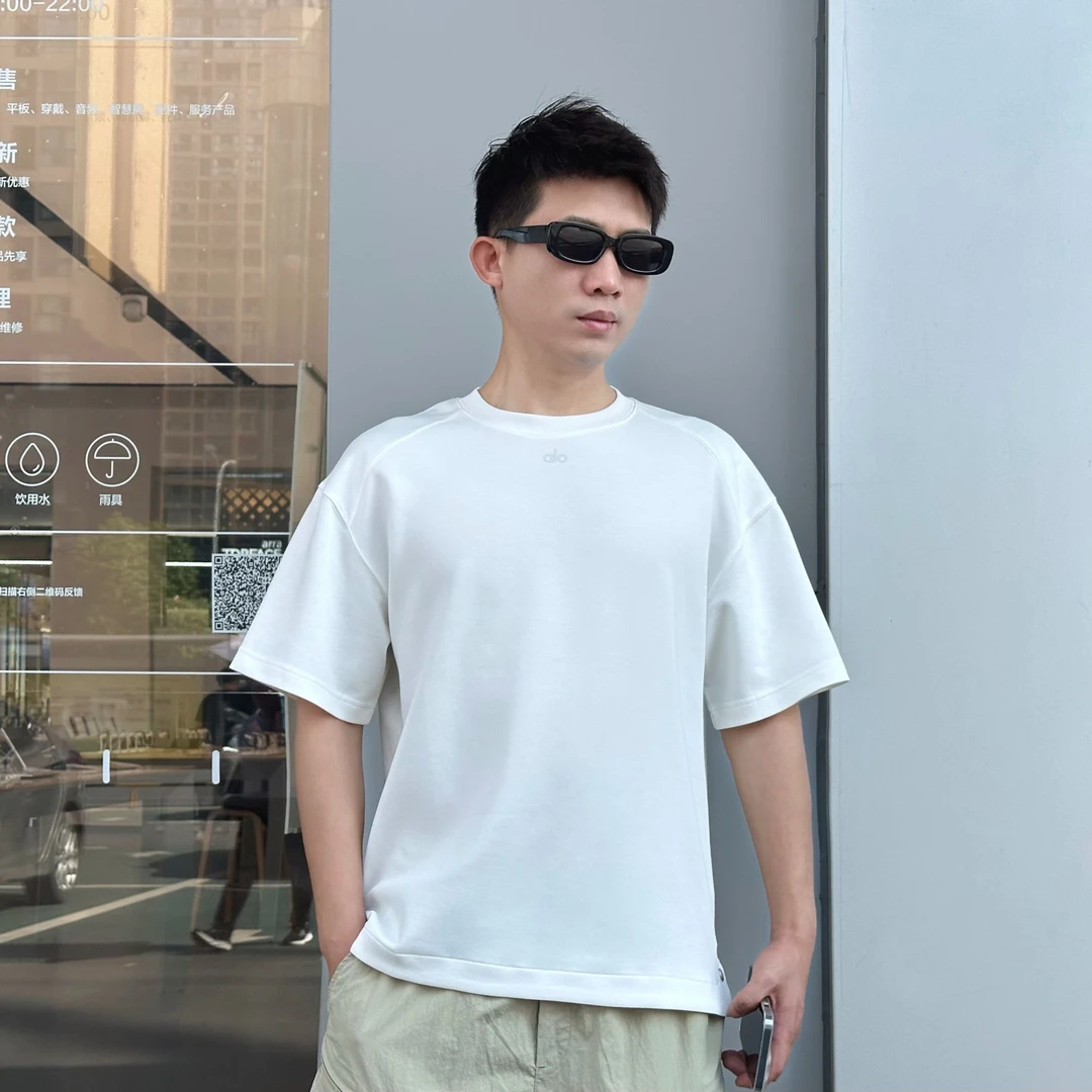 2025莫代尔超柔超舒适透气休闲简约纯色打底美式男装时尚短T