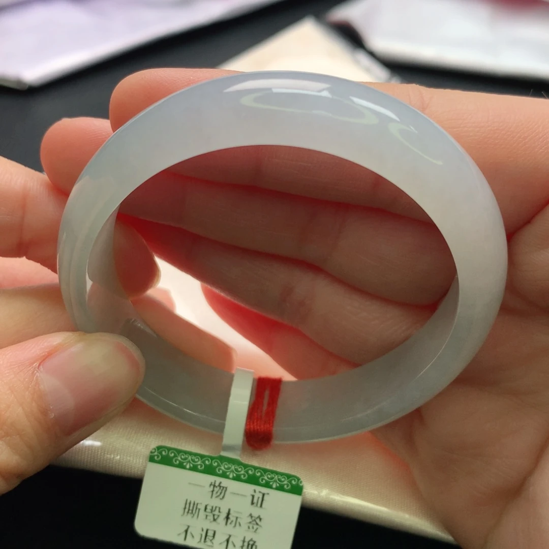 翡翠手镯未镶嵌54贵妃