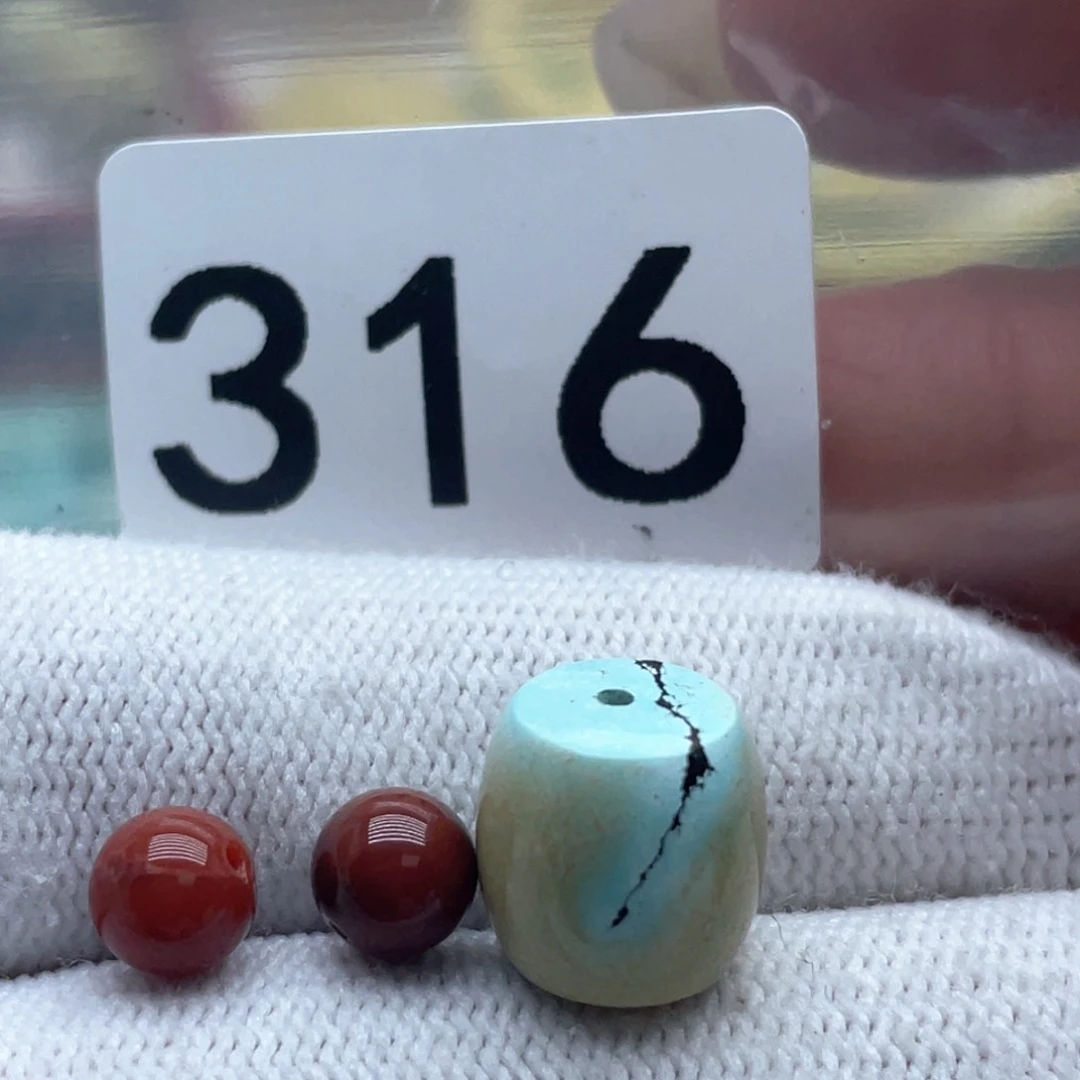 南红玛瑙珠宝奇石未镶嵌