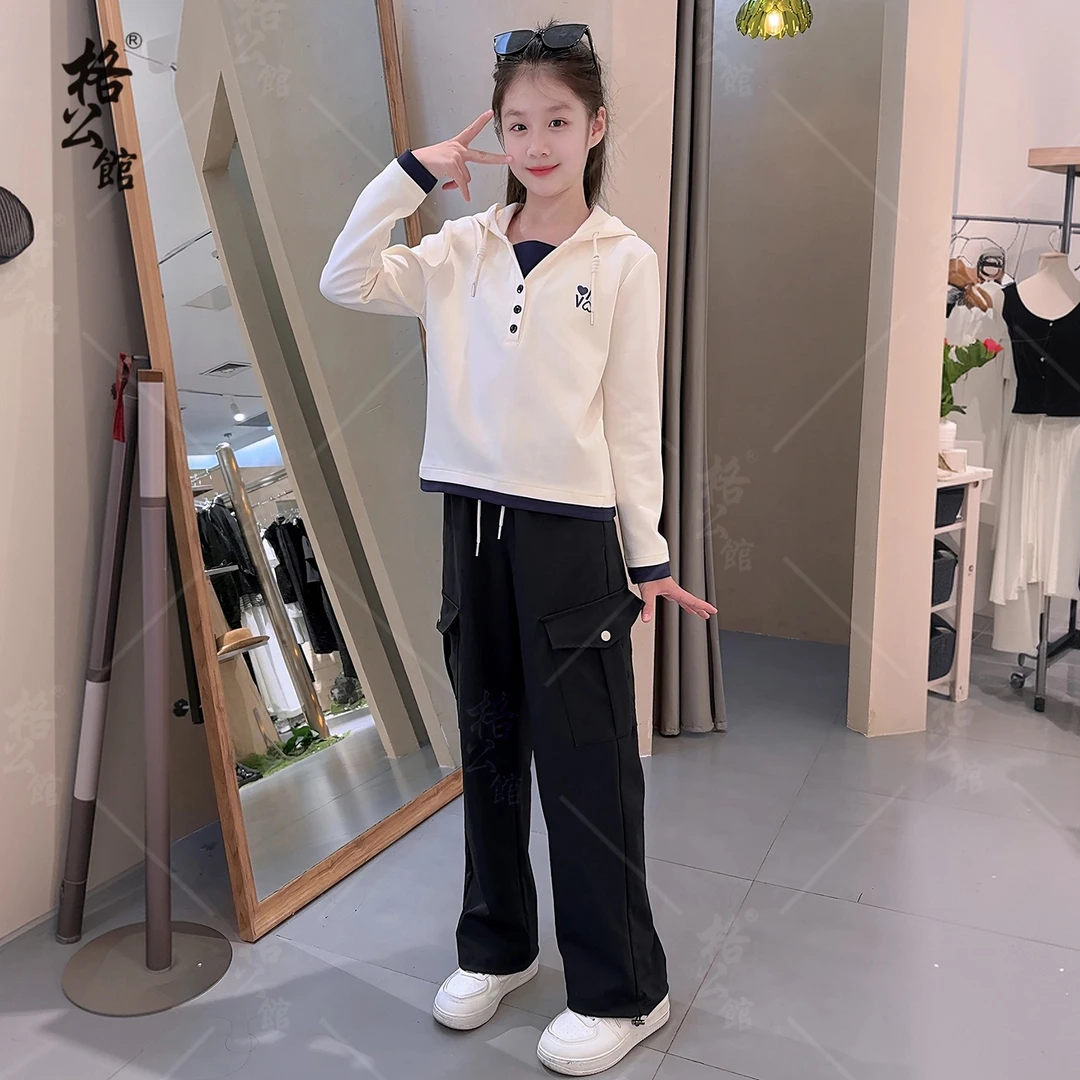 女童秋装新款2025秋青少年8-18岁女孩学生洋气连帽卫衣工装裤穿搭