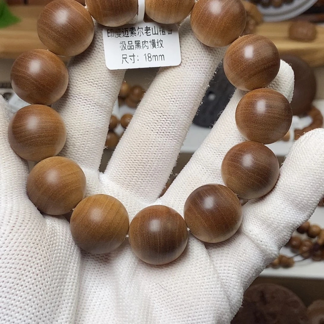 檀香木佳****明檀香，横纹，1.8黑肉，焦糖香