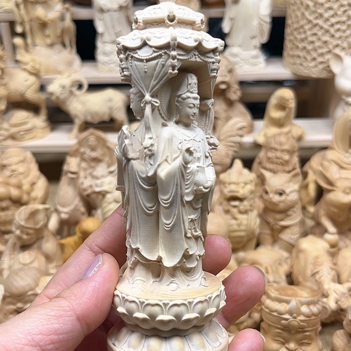 黄杨木黄杨木西方三圣