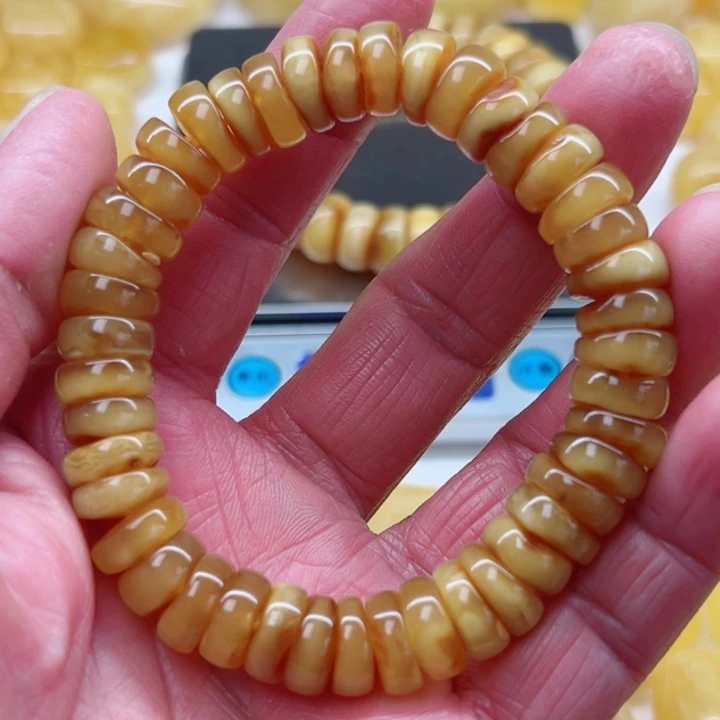 琥珀（矿物珀）未镶嵌裸石