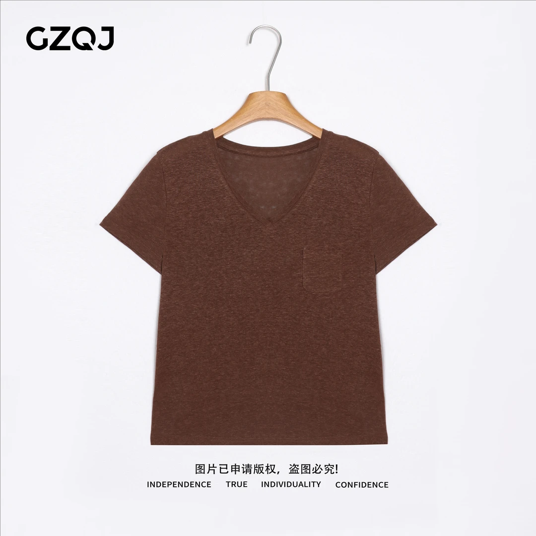 广州琴姐【轻尘初静】欧若风时尚纯色V领单口袋短袖T恤女士夏季1029