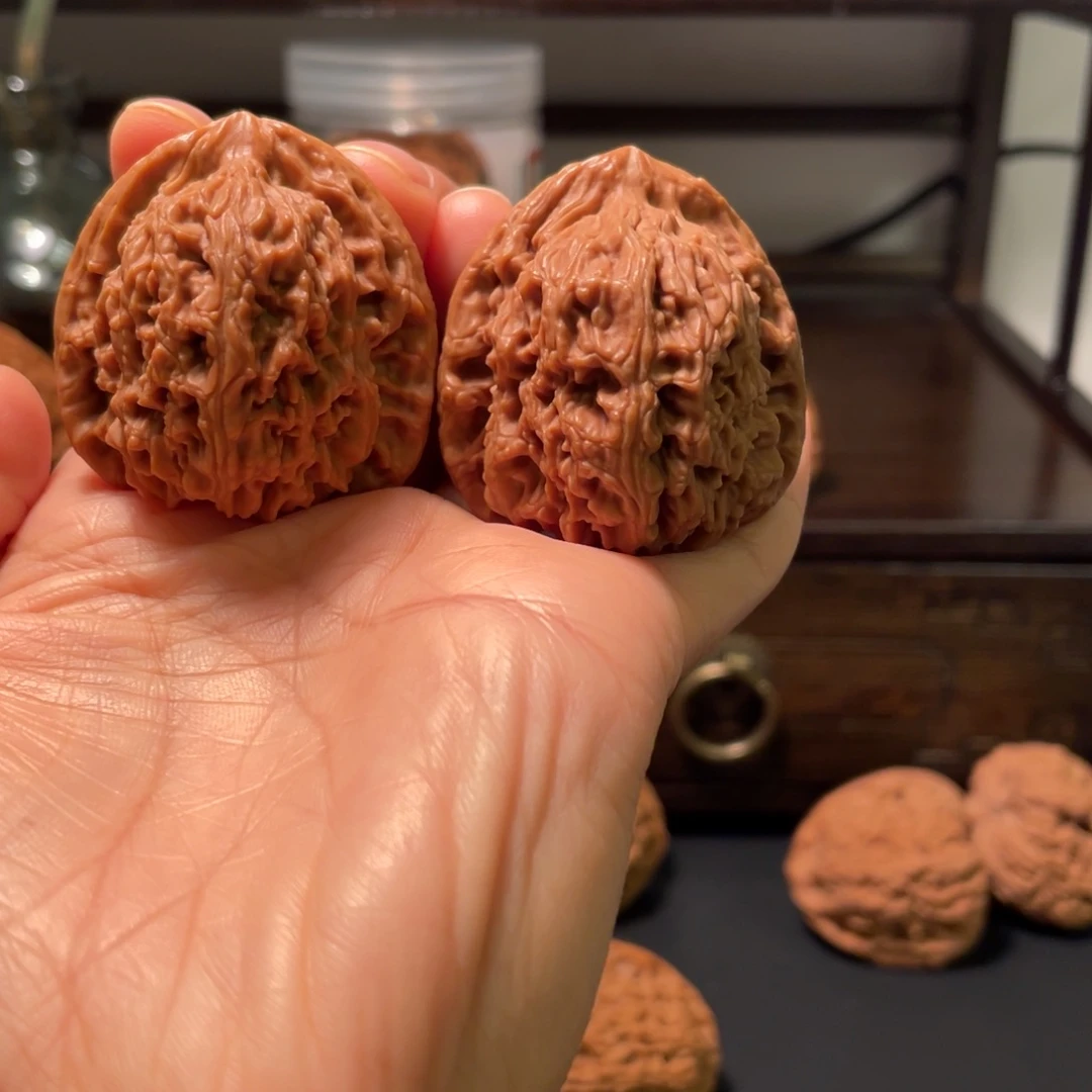 %***…吊坠文玩核桃三角拉丝纹