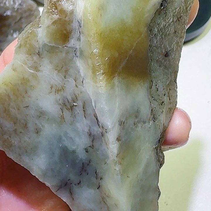 和田玉未镶嵌车挂