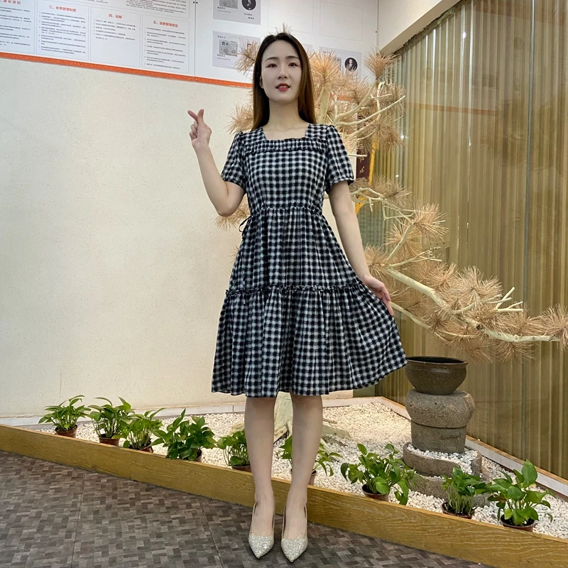 夏季新款碎花方领时尚印花格子连衣裙2025气质减龄显瘦爆款中长裙