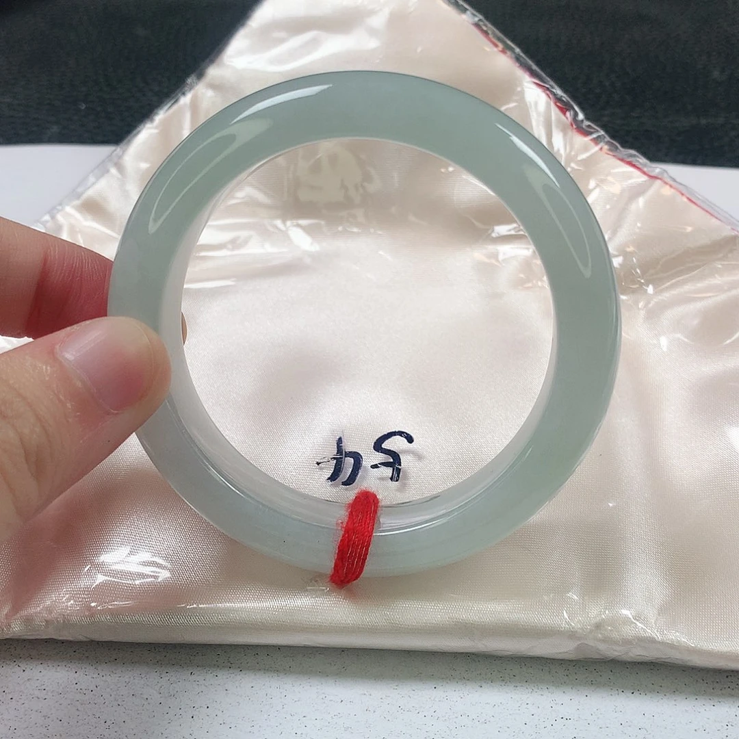 未镶嵌手镯翡翠401