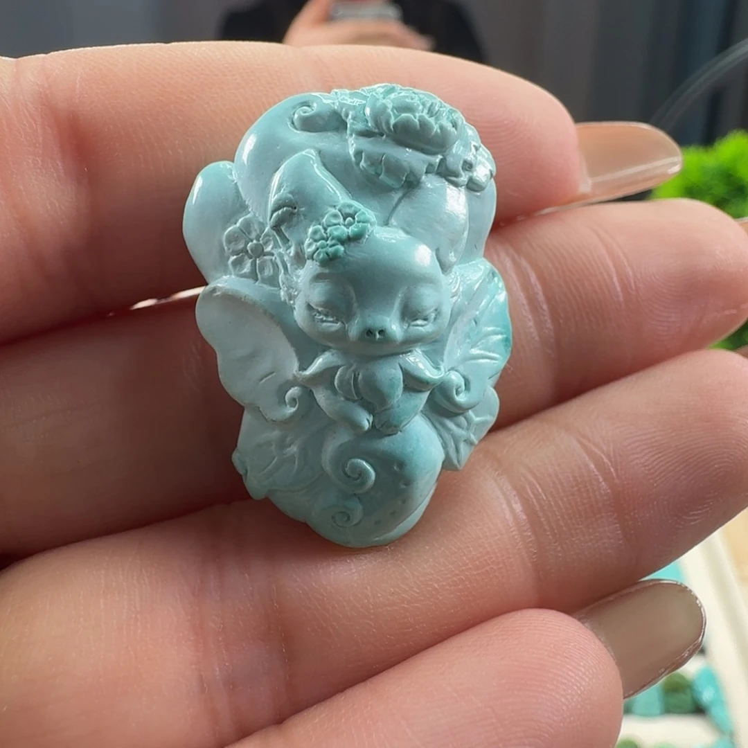 绿松石未镶嵌颈饰