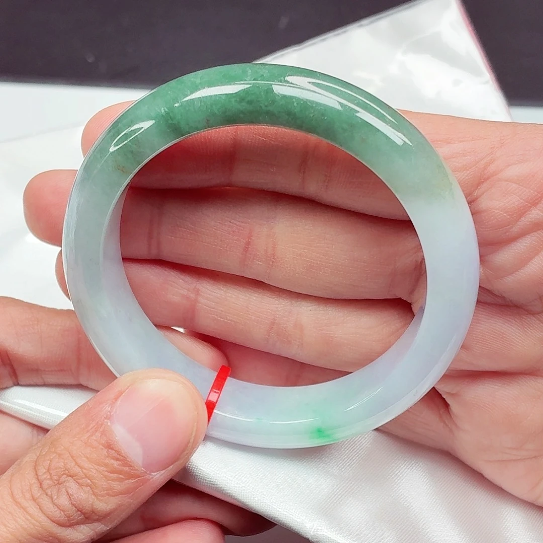 翡翠未镶嵌手镯55圈