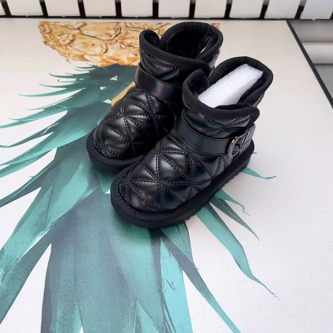 Teenmix/天美意黑色 加绒儿童运动鞋货号DX0730（库位T39)