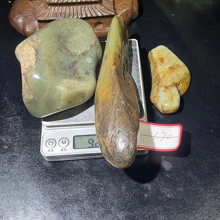 和田玉未镶嵌颈饰170