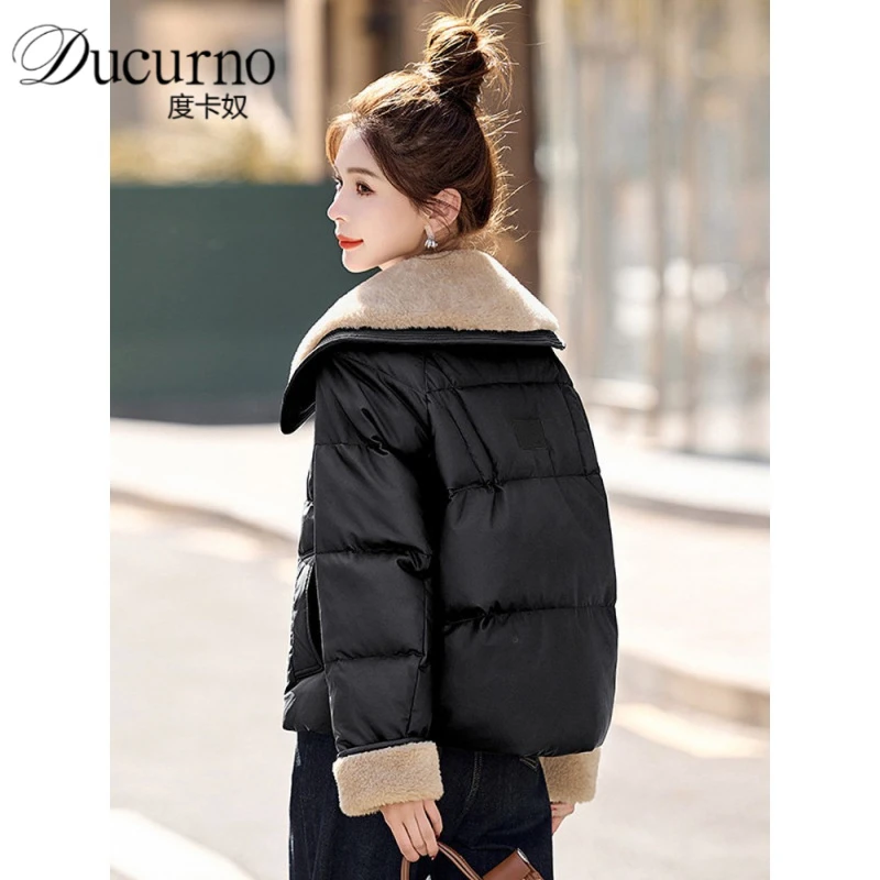 大翻领羽绒服女2025年冬季新款小个子显瘦高端皮毛一体加厚外套