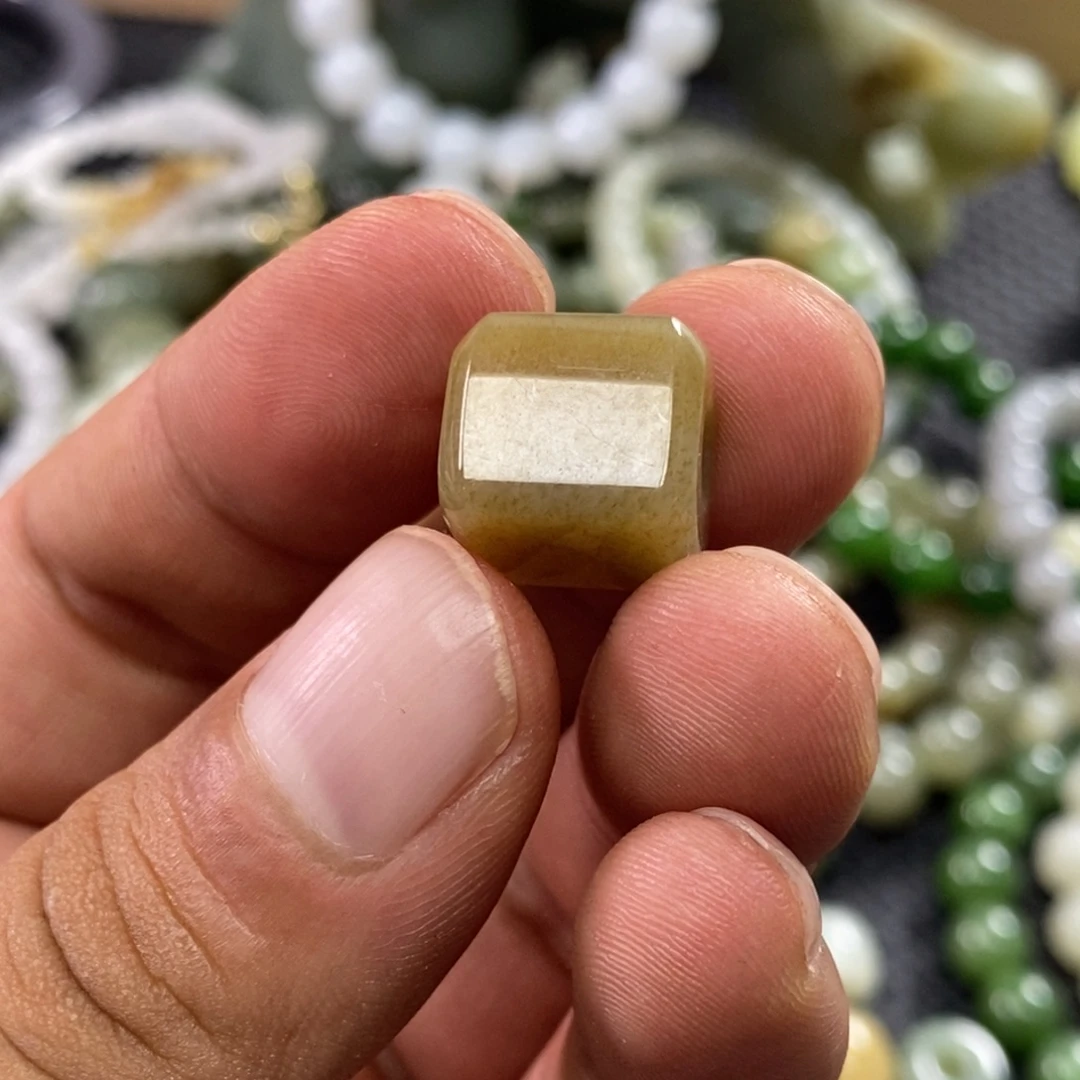 墨***墨未镶嵌手链和田玉
