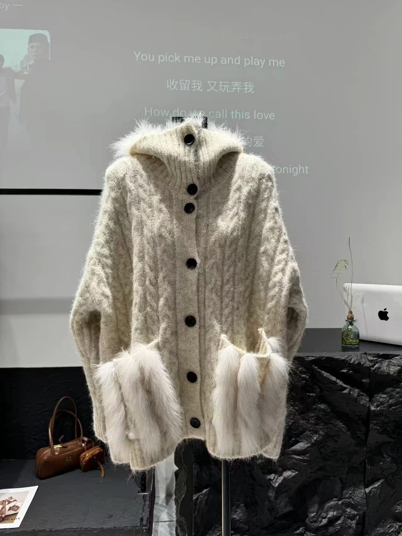 予成2025新款针织毛衣狐狸毛皮草休闲百搭外套