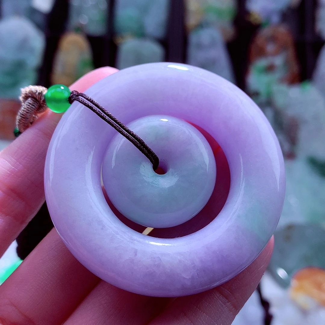 颈饰未镶嵌翡翠天然