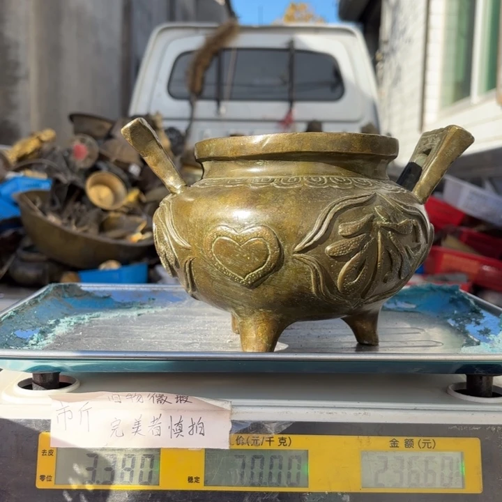 215 铜器物品理性消费