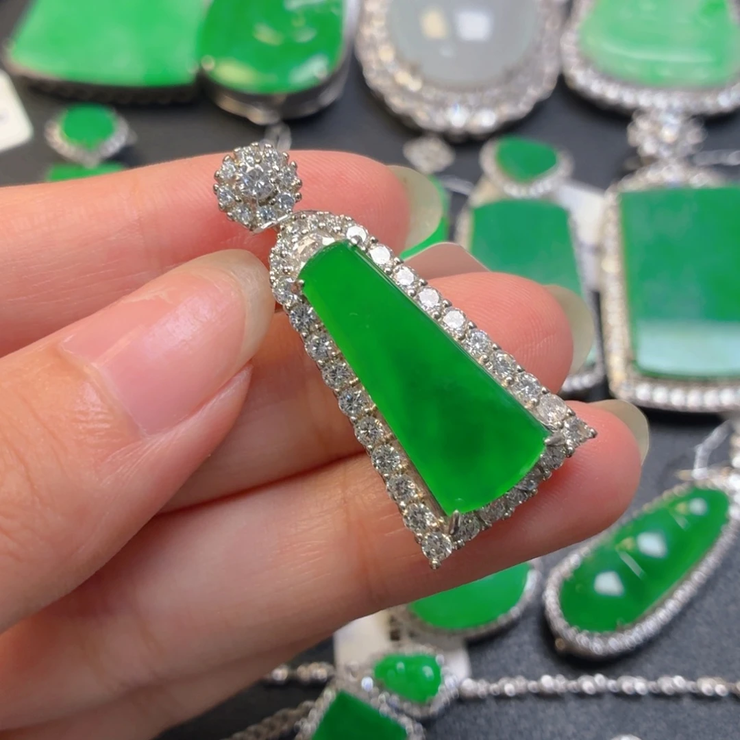 翡翠银S925镶嵌颈饰