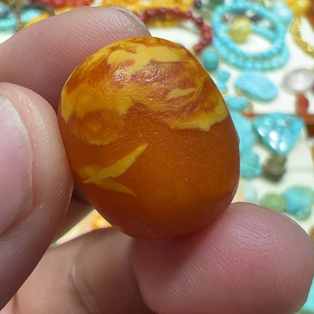 琥珀颈饰未镶嵌枣珠