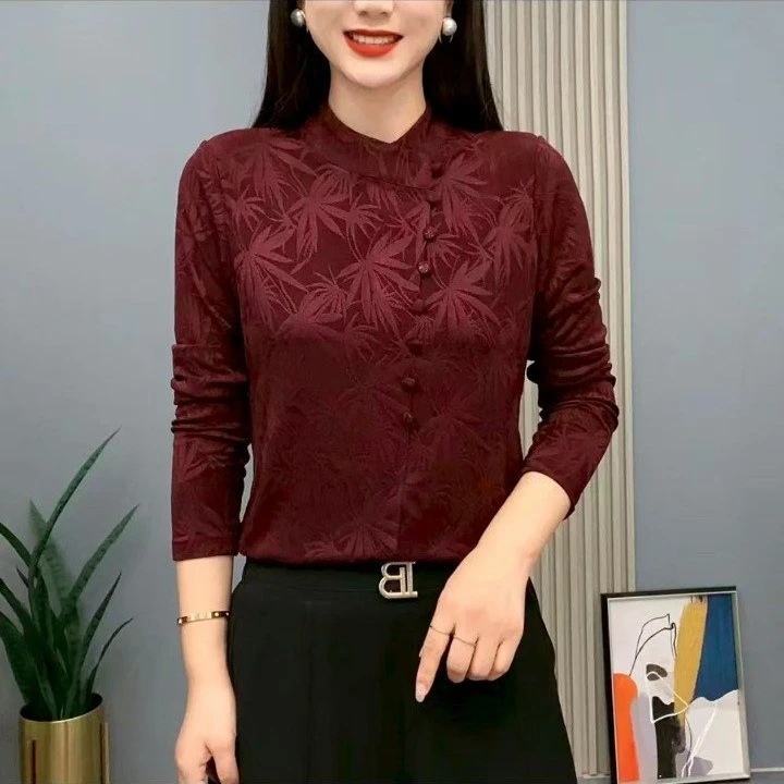 时尚妈妈装秋季立领烫钻打底衫2024年新品洋气百搭保暖显瘦小衫女