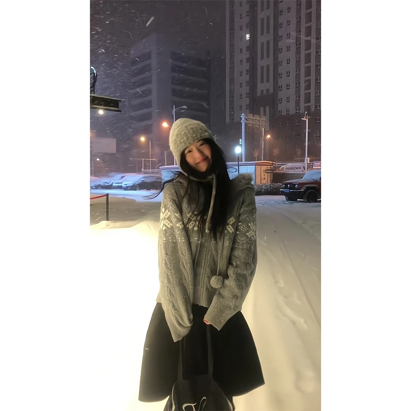 2026新款女士秋冬季费尔岛连帽毛衣外套麻花设计感针织开衫半身裙