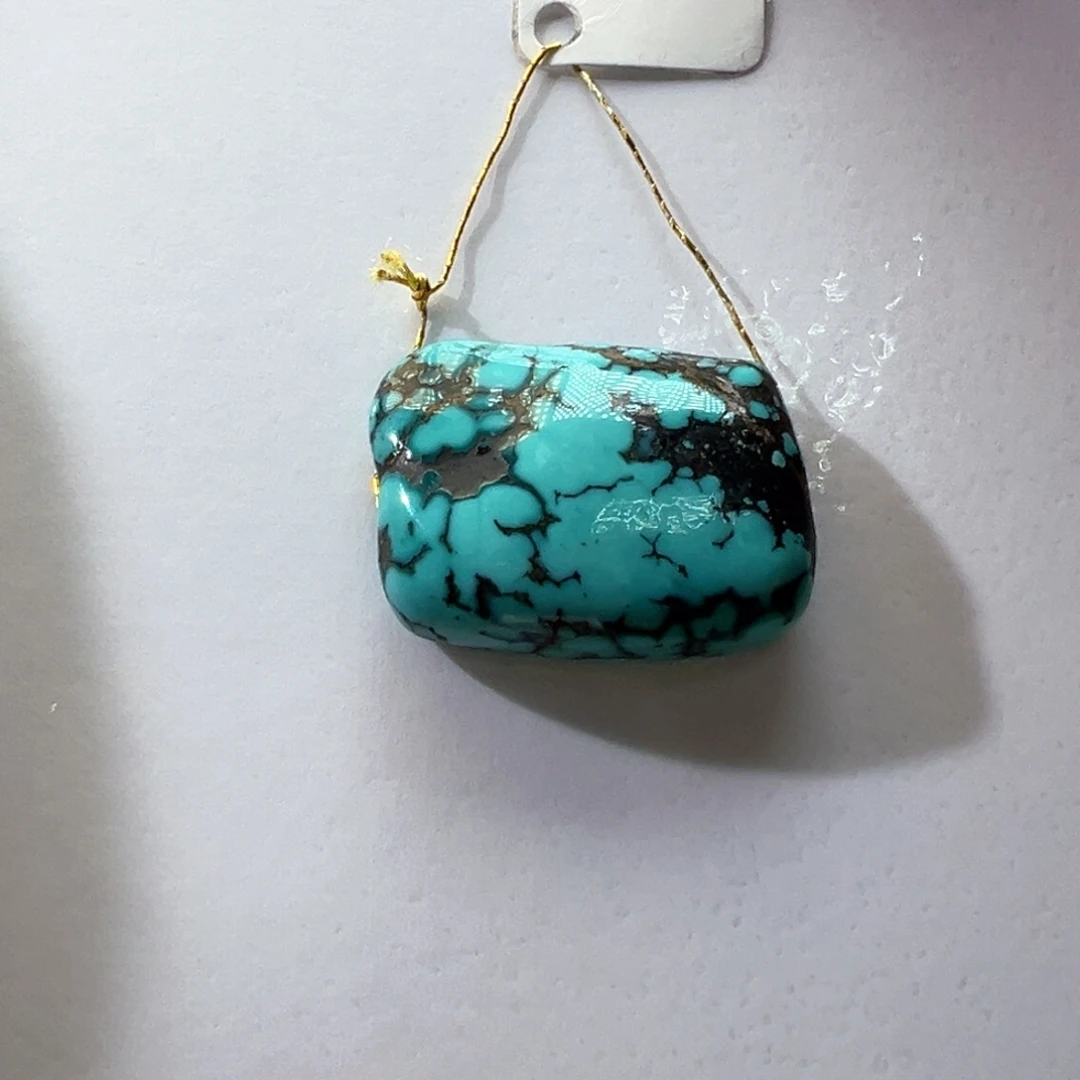 绿松石未镶嵌挂件