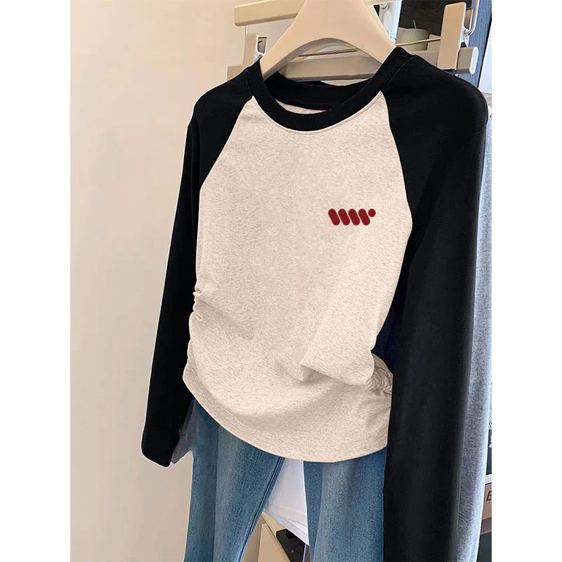 2025春秋薄款插肩袖收腰褶皱侧边简约撞色圆领长袖T恤女内搭上衣