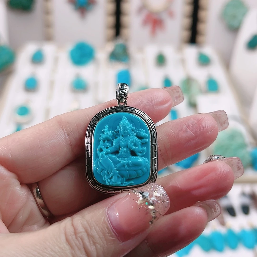 绿松石颈饰未镶嵌