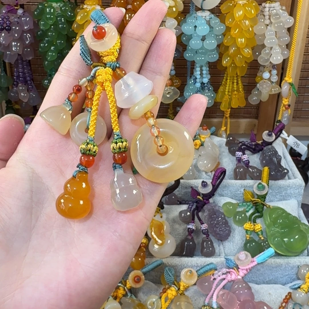 玛瑙/玉髓未镶嵌福利钥匙挂件钥匙扣