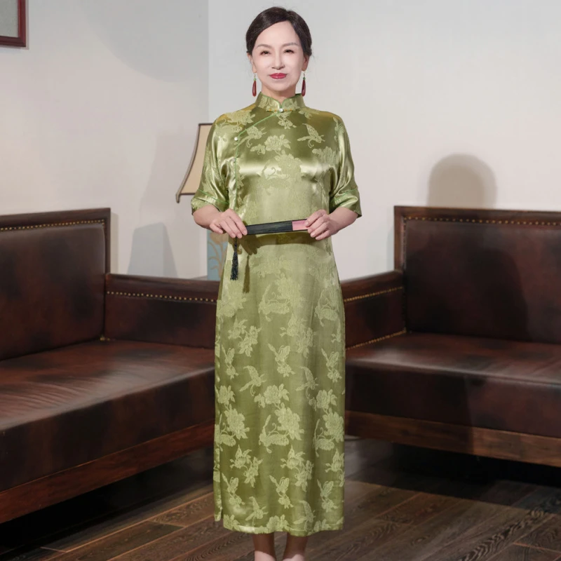 蝶恋花 桑蚕丝提花真丝冠乐缎旗袍HQ1800