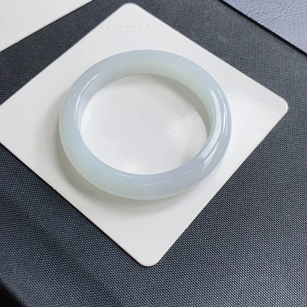 未镶嵌手镯翡翠53.2圈口