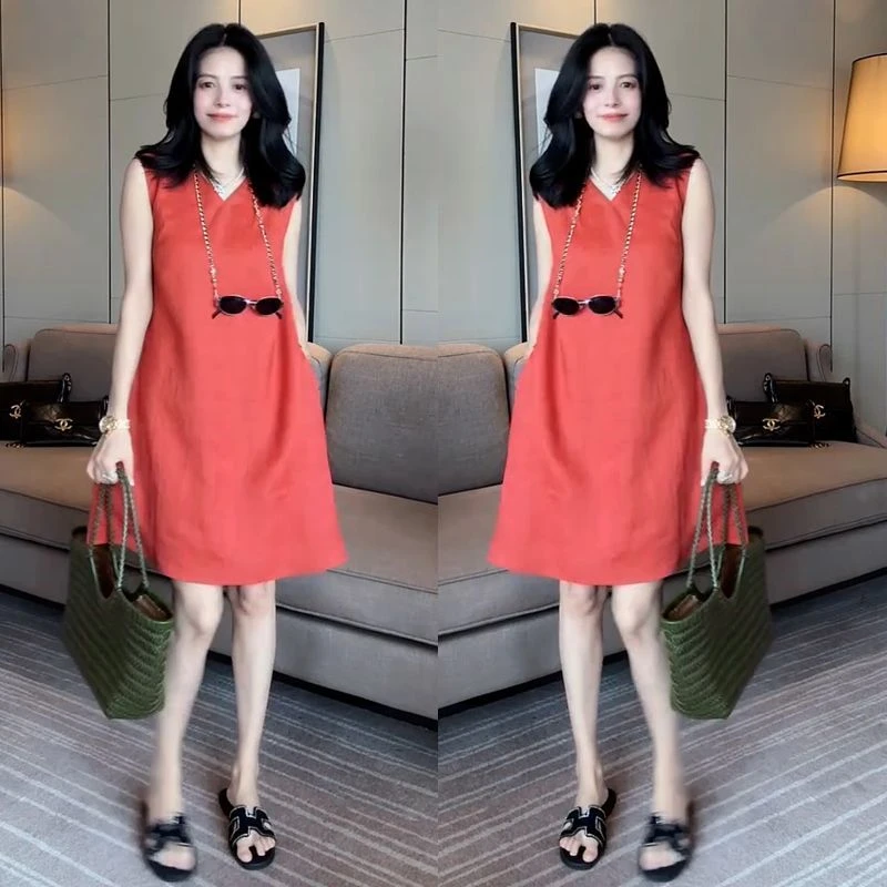 681法式小个子连衣裙背心2025夏季新款宽松无袖气质休闲梨型身材