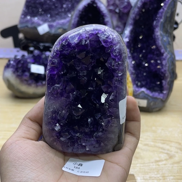 未镶嵌大型摆件（非配饰）紫晶