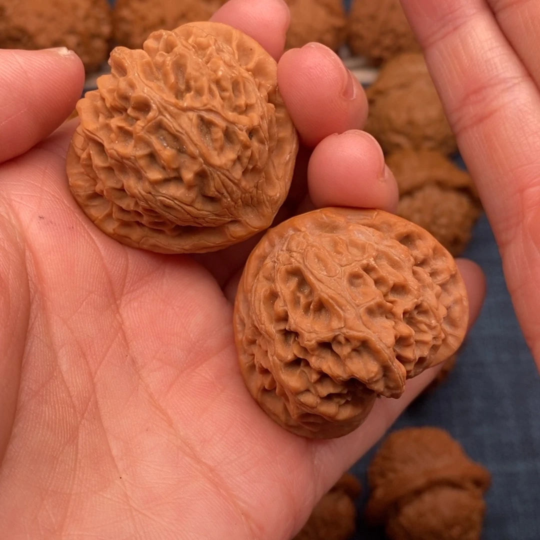 文玩核桃把件40桃心老树宫灯