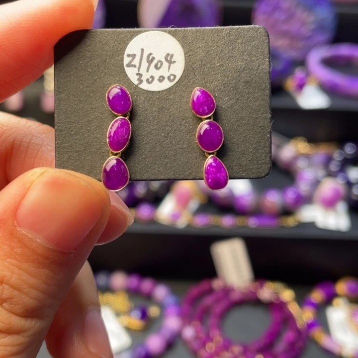 苏纪石（舒俱来）18K金镶嵌耳坠