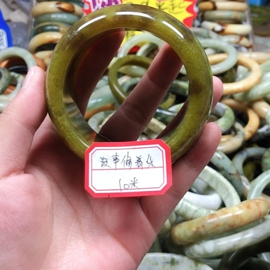 未镶嵌蛇纹石玉手镯?****?
