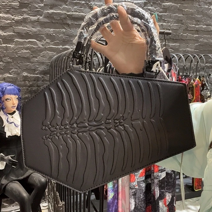 Banned肋骨压纹棺材包