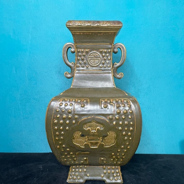 仿古瓷 仿古瓷保利60期 茶叶末釉方耳双瓶2238